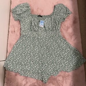 Green Short Sleeve Romper Dress